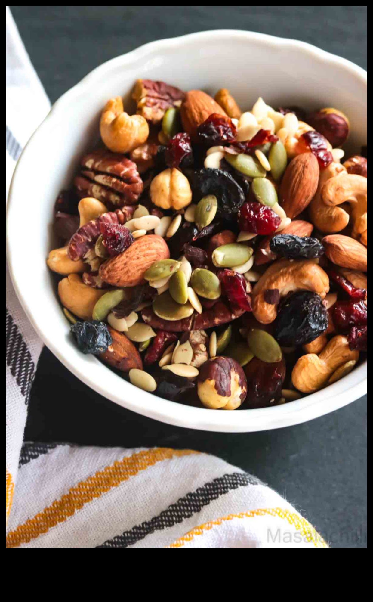 Trail Mix with Dried Fruits